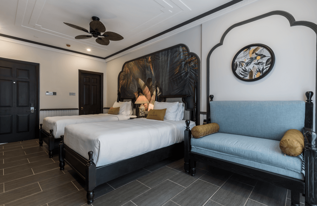 artishotel-deluxe-sofa-bedroom